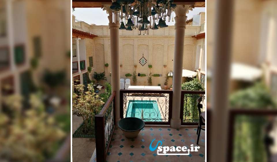 نمای محوطه بوتیک هتل سنتی گل بهار - شیراز